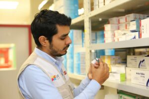pharmacy technician jobs near me