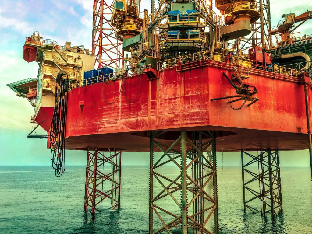 oil rig jobs hiring now